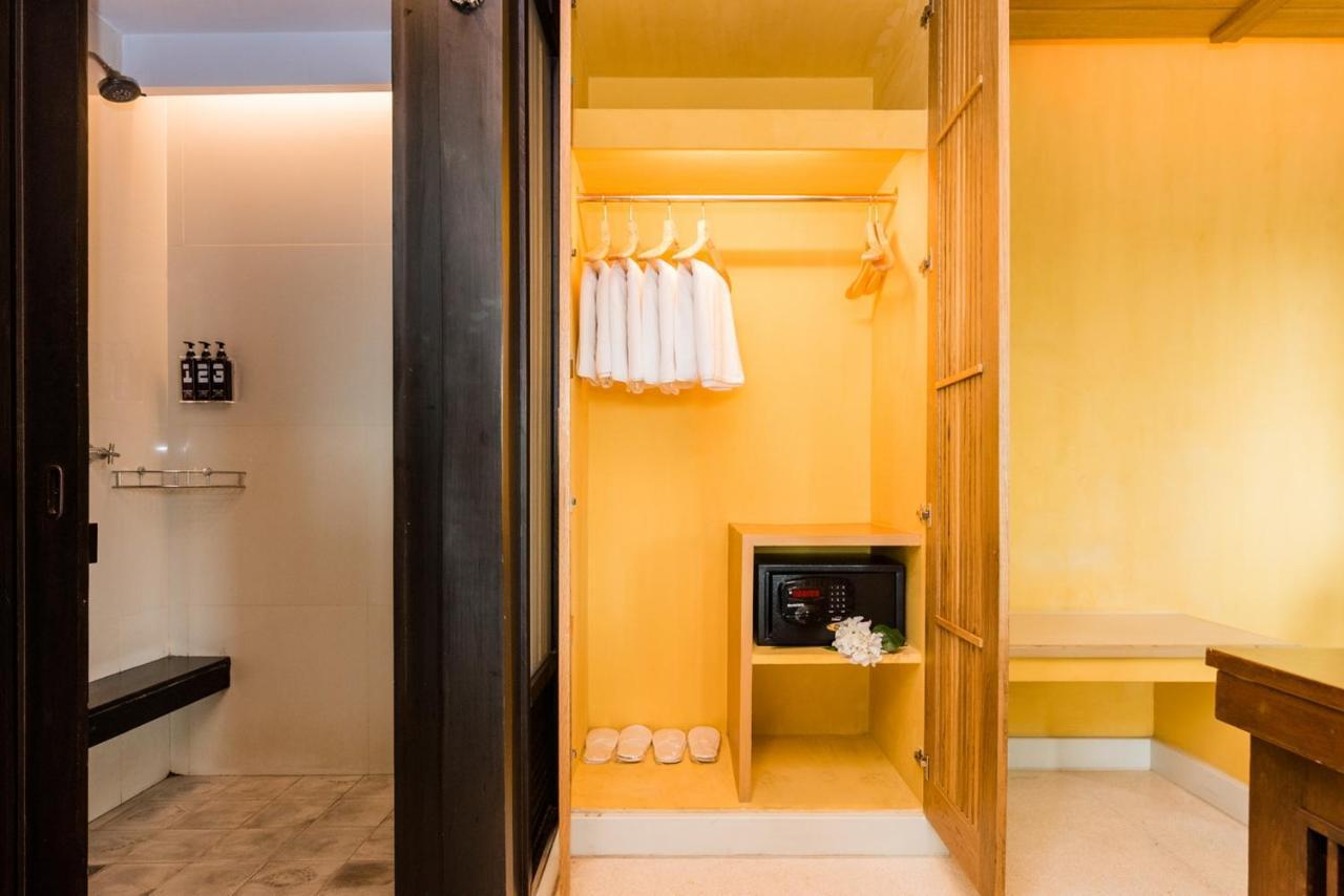 Dang Derm In The Park Khaosan Hotell Bangkok Rum bild